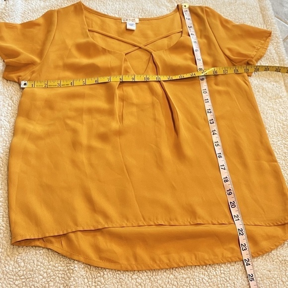 ADC cross front short sleeve lightweight blouse top pullover yellow small - Picture 3 of 7